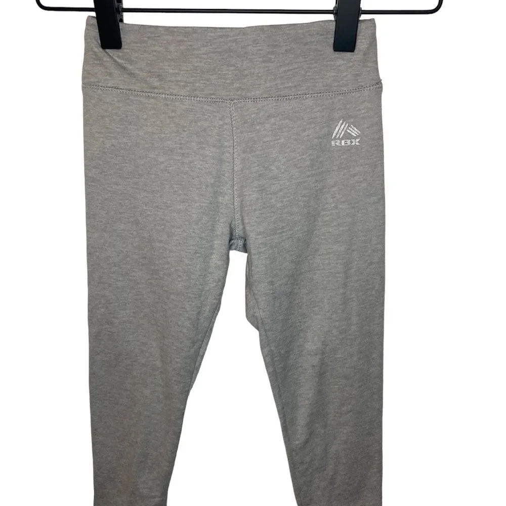 Adorable cropped sweatshirt and athletic legging set size 4t.